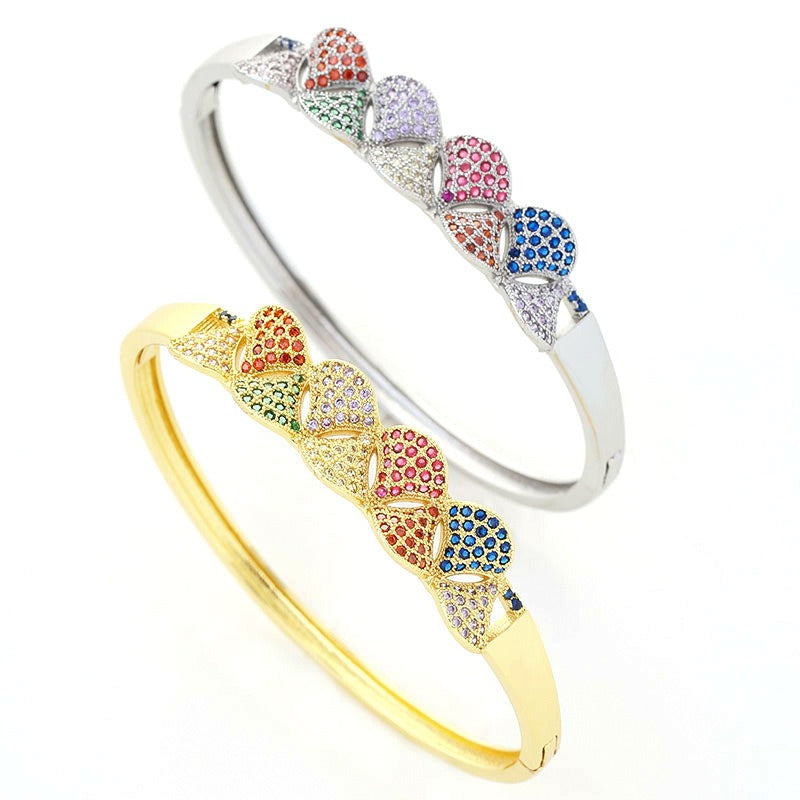 Personalized exaggerated fan-shaped bracelet
